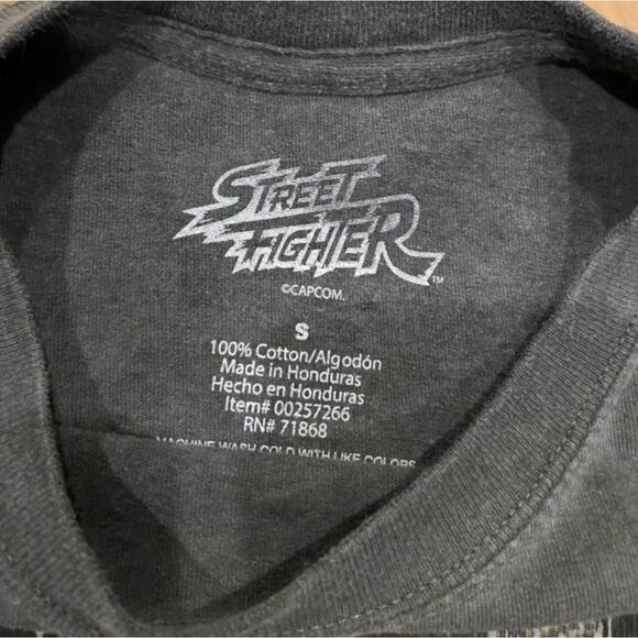 Street Fighter Adult SM Capcom Video Game Cool Kids Graphic T-shirt - Picture 3 of 3